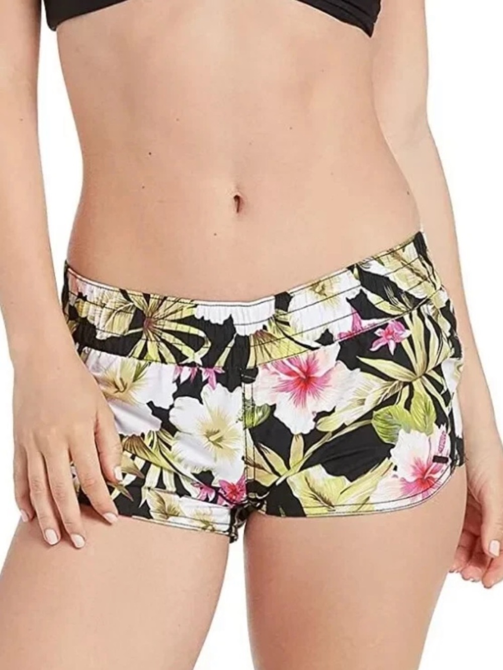 Volcom Black Floral Board Shorts NWT size small